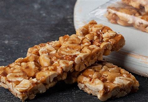 Delicious Krokan Recipe: How to Make Norwegian Caramel Almond Brittle